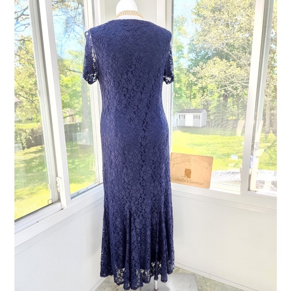 Joanna Hope Navy Blue Sheer Short Sleeve Lace Sweetheart Mermaid Maxi Dress - Picture 3 of 16